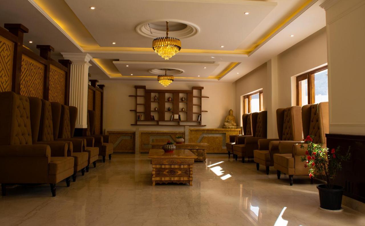 Hotel Deskitsal Leh Bagian luar foto