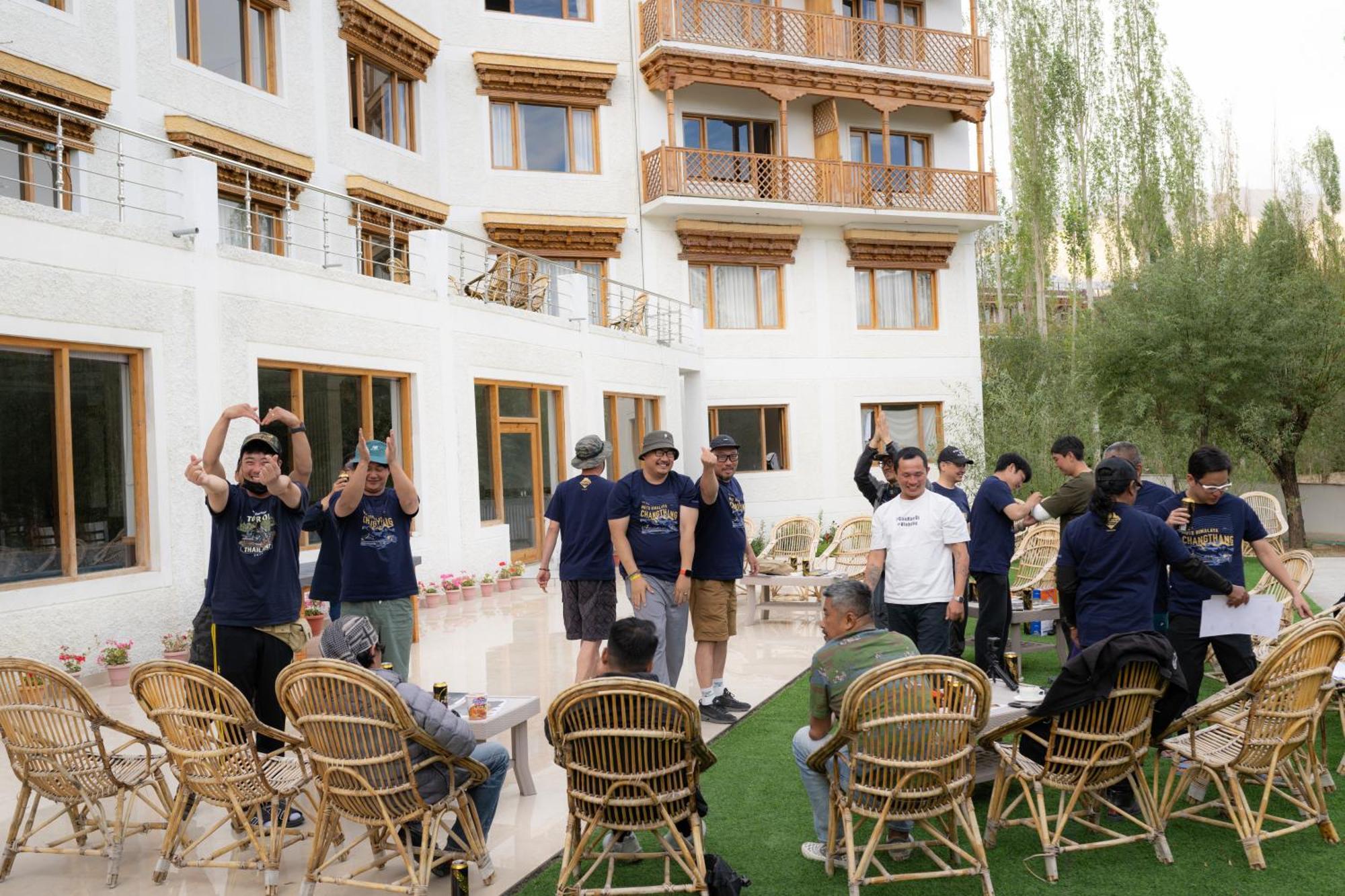 Hotel Deskitsal Leh Bagian luar foto